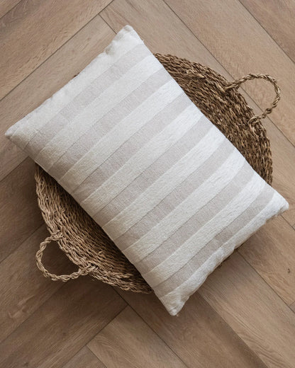 CUSHION RAYA STRIPE