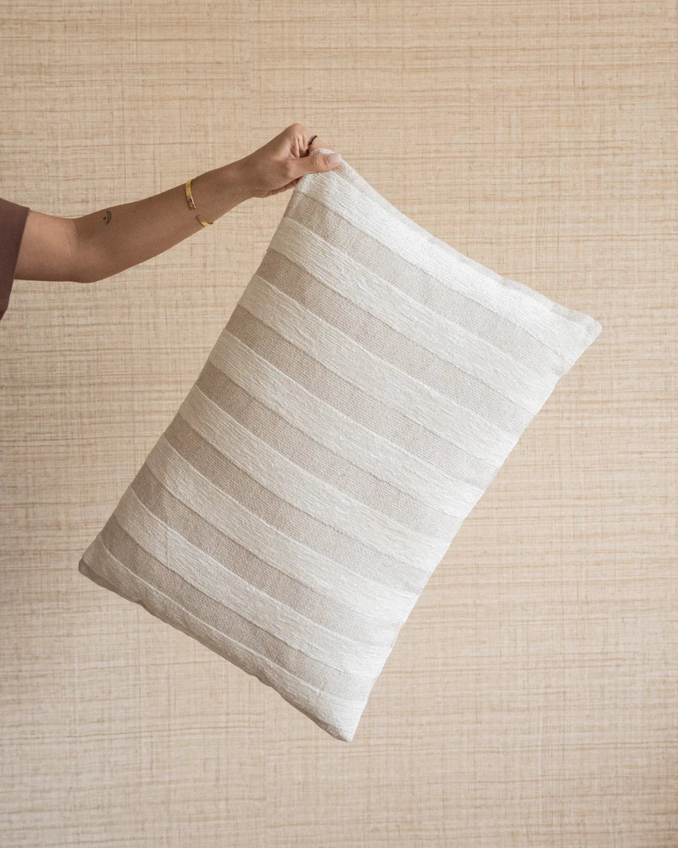 CUSHION RAYA STRIPE