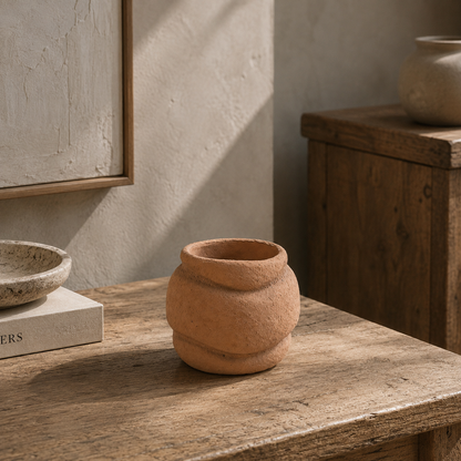 Livia Vaas Organic Zand