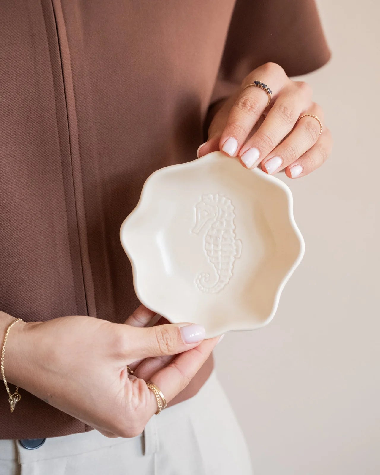 SMALL BOWL SEAHORSE, MERMAID OR SHELL